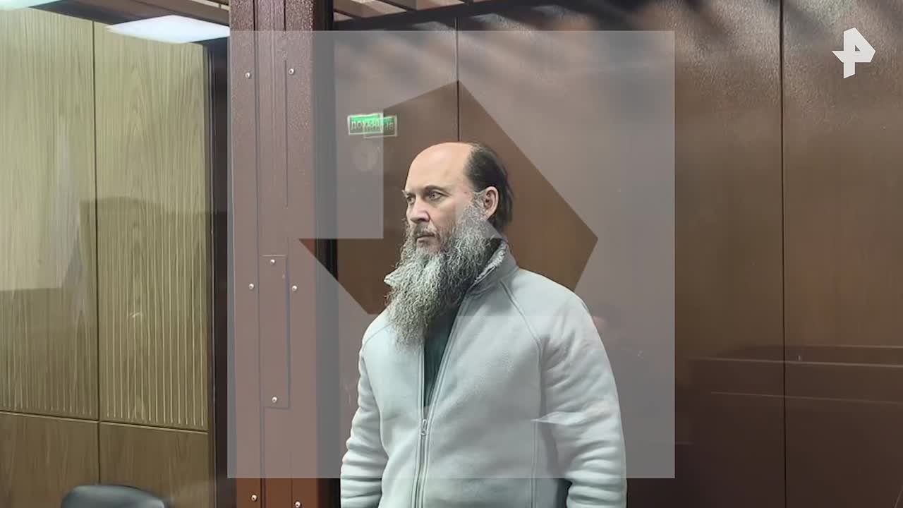 Мужчину, который укрывал пропавших мать с детьми в сексте "Царская империя" в Петербурге, арестовали до 24 апреля, сообщил корреспондент РЕН ТВ