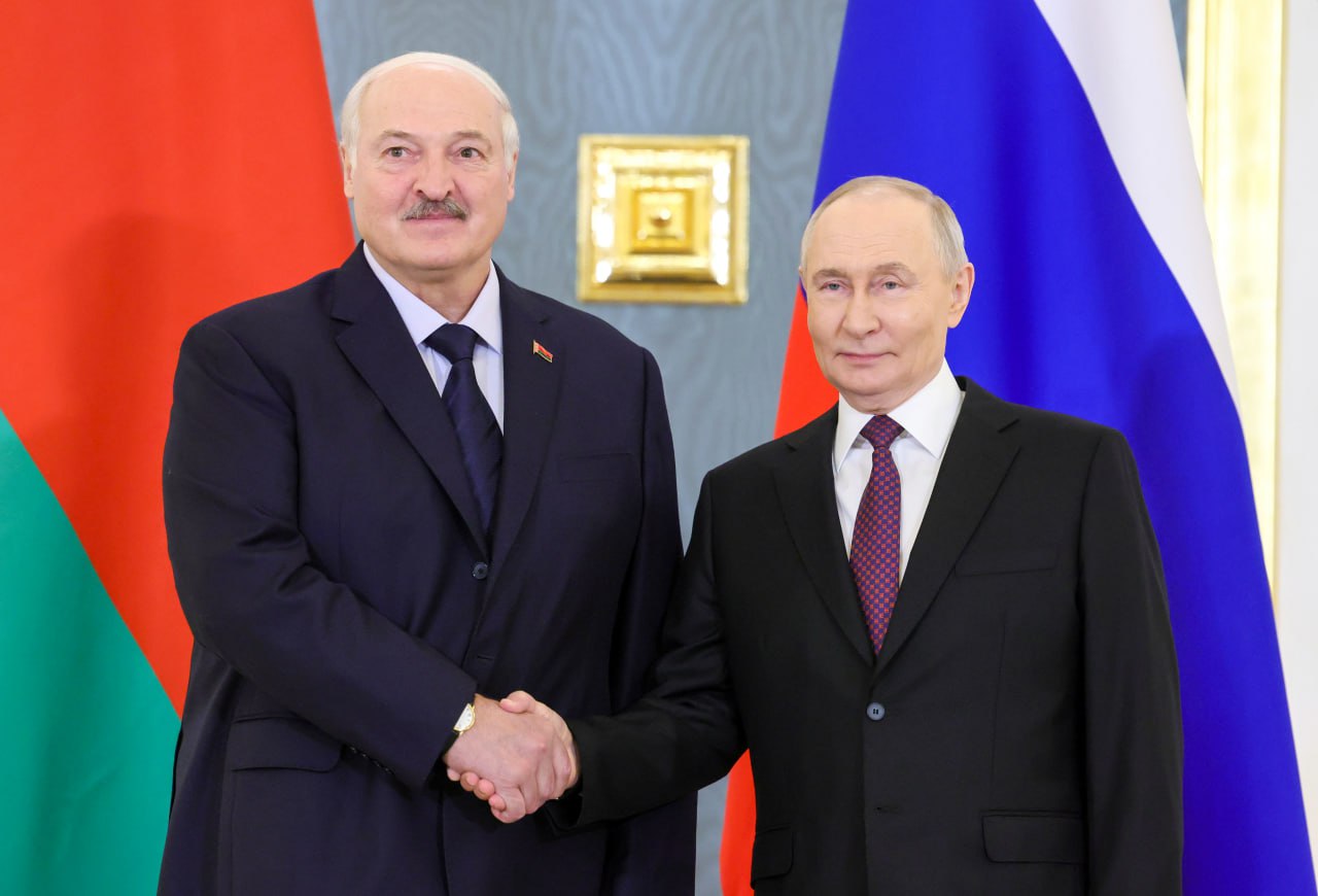 В Большом Кремлёвском дворце состоялось заседание Высшего Государственного Совета Союзного государства, в котором приняли участие Президент России Владимир Путин и Президент Белоруссии, Председатель Высшего Государственного... В Большом Кремлёвском дворце состоялось заседание Высшего Государственного Совета Союзного государства, в котором приняли участие Президент России Владимир Путин и Президент Белоруссии, Председатель Высшего Государственного...