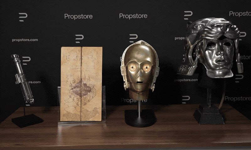 Голову C-3PO из "Звёздных войн", куртку Арнольда Шварценеггера из "Терминатора" и карту Мародёров из "Гарри Поттера" продадут на аукционе в Лос-Анджелесе