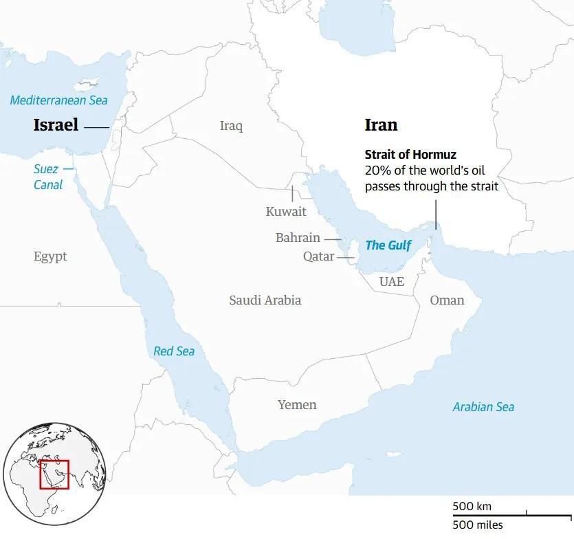 Андрей Клинцевич: Только вчера обсуждали в эфире, что блокада пролива возможна в том числе и через минирование фарватера