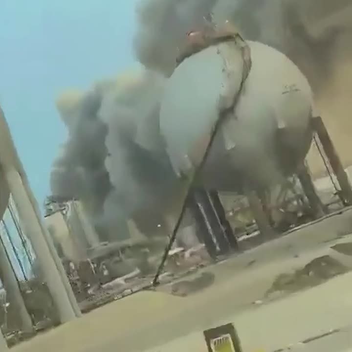 ���� �� ���������� ��� � ����, ������������� �������� Saudi Aramco, ������������ ������ ����� ����� ���� � ���������� ������ � Bloomberg