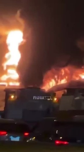 Кадры пожара в посольстве США в Эр-Рияде после иранского удара, пишут израильские каналы