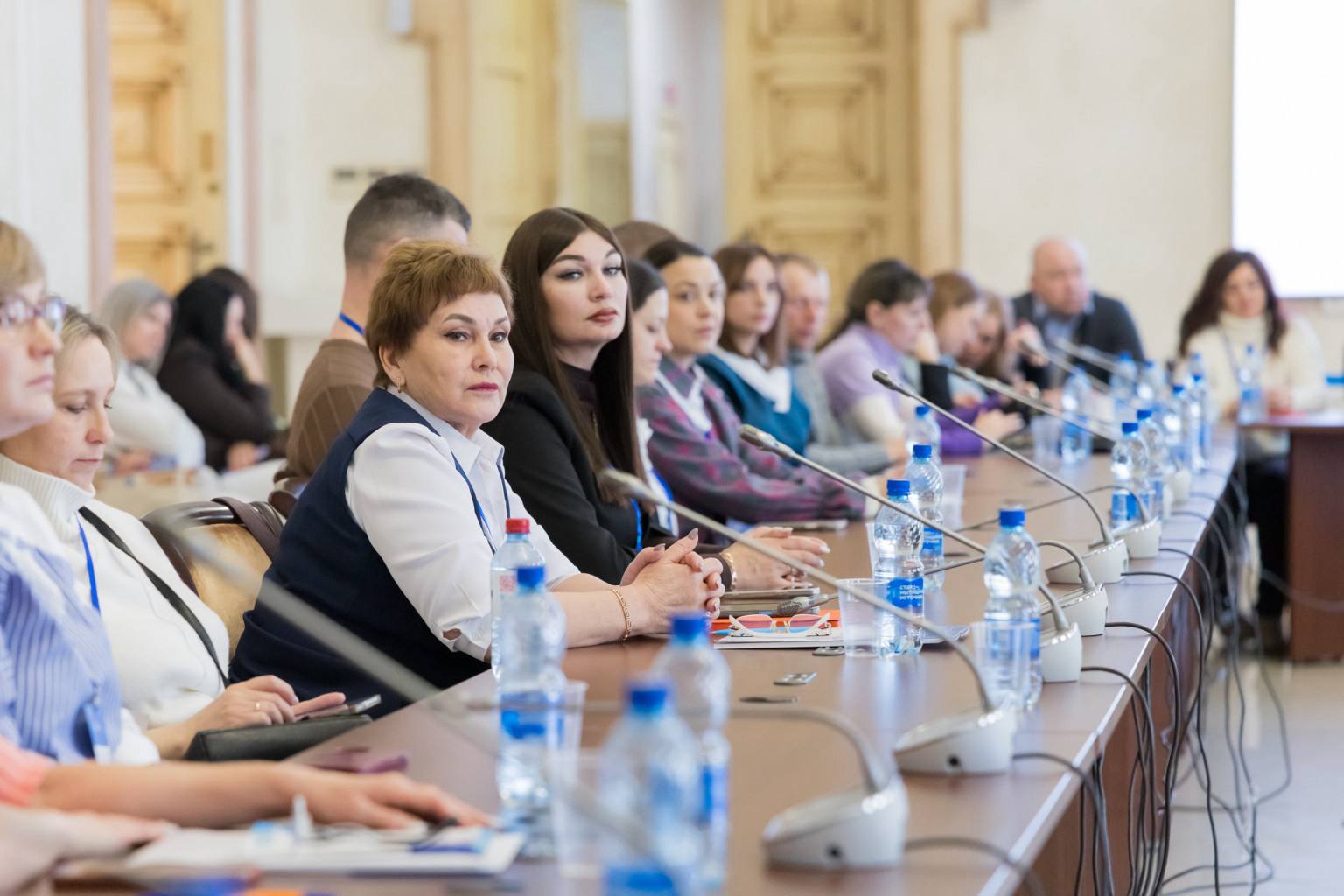 Конкурс «Расскажи о России: герой нашего времени» назвал финалистов, которые отправятся в «Артек» Конкурс «Расскажи о России: герой нашего времени» назвал финалистов, которые отправятся в «Артек»