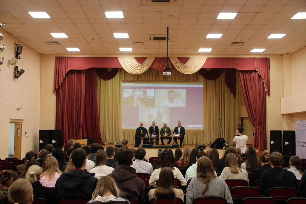 3 марта в Твери состоялась международная конференция «От Твери до Велико-Тырново: Наследие Иосифа Гурко как пример миссии России в освобождении балканских народов» 3 марта в Твери состоялась международная конференция «От Твери до Велико-Тырново: Наследие Иосифа Гурко как пример миссии России в освобождении балканских народов»