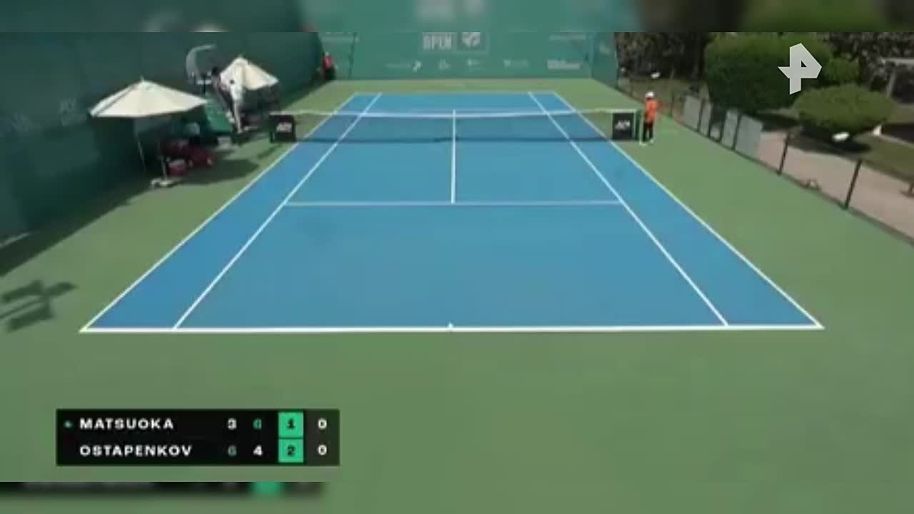 Белорусский теннисист Даниил Остапенков эвакуировался с корта во время взрыва в ОАЭ