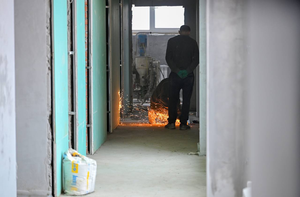 Александр Хинштейн: В специализированном центре «Аистёнок» на Пучковке в Курске полным ходом идёт капитальный ремонт Александр Хинштейн: В специализированном центре «Аистёнок» на Пучковке в Курске полным ходом идёт капитальный ремонт