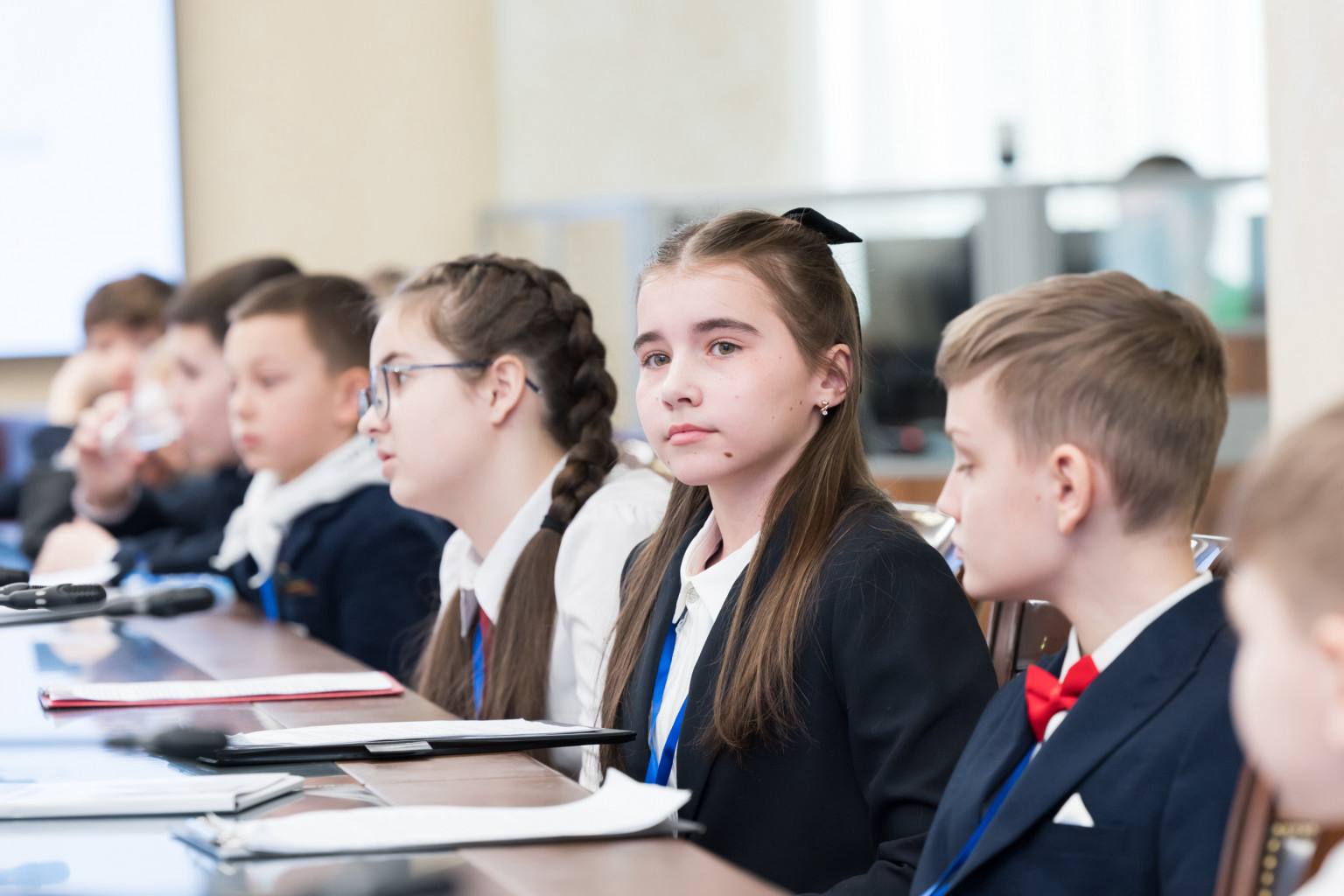 Конкурс «Расскажи о России: герой нашего времени» назвал финалистов, которые отправятся в «Артек» Конкурс «Расскажи о России: герой нашего времени» назвал финалистов, которые отправятся в «Артек»