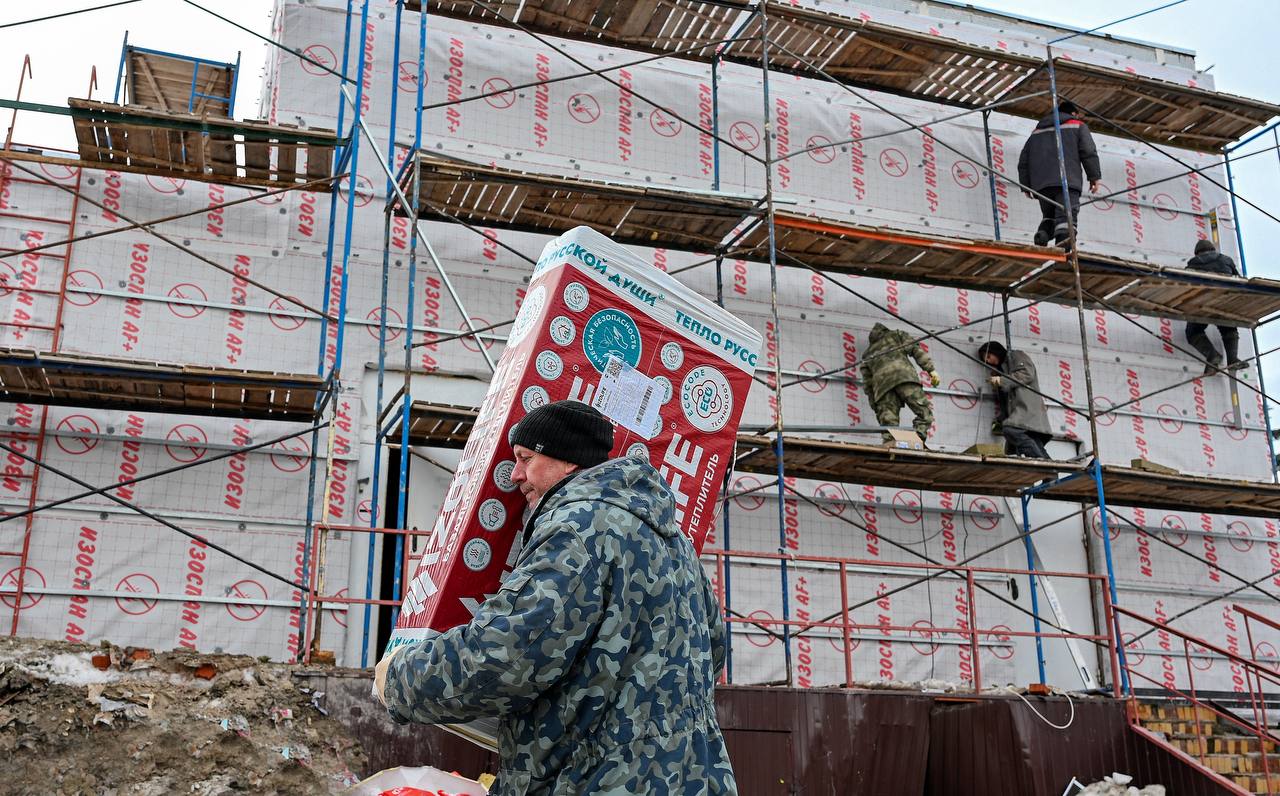 Александр Хинштейн: В специализированном центре «Аистёнок» на Пучковке в Курске полным ходом идёт капитальный ремонт Александр Хинштейн: В специализированном центре «Аистёнок» на Пучковке в Курске полным ходом идёт капитальный ремонт