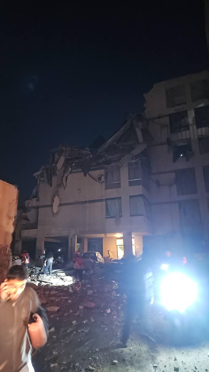 Израиль атаковал столицу Ливана — убиты трое, шесть человек ранены Израиль атаковал столицу Ливана — убиты трое, шесть человек ранены