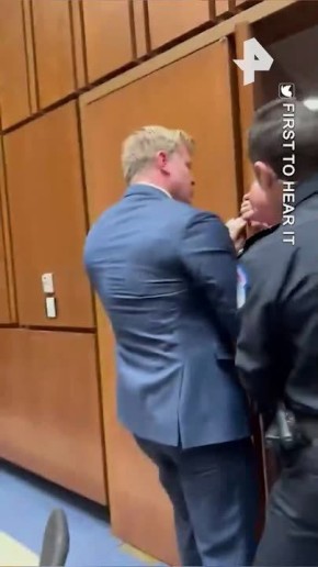 Ветеран морской пехоты выступил против войны с Ираном на слушаниях в Сенате США — охранники вынесли его на руках