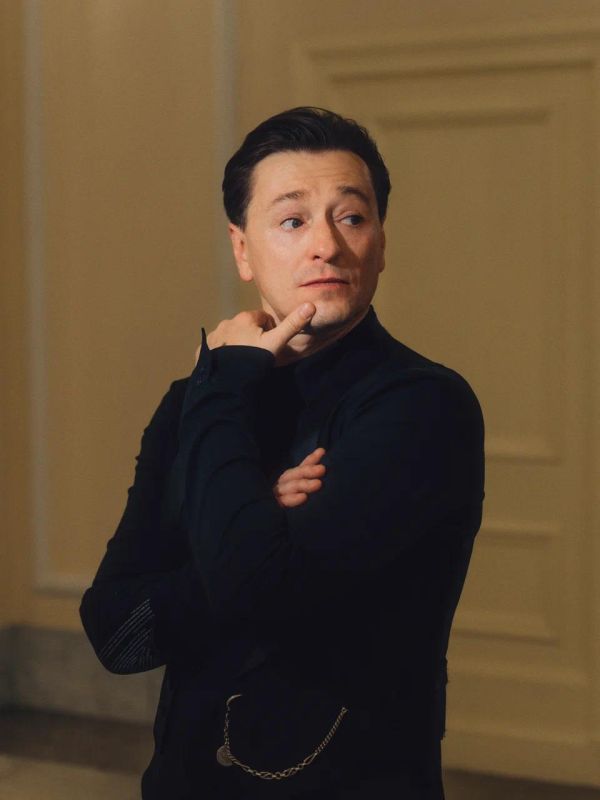 Сергей Безруков назначен художественным руководителем МХАТ имени Горького