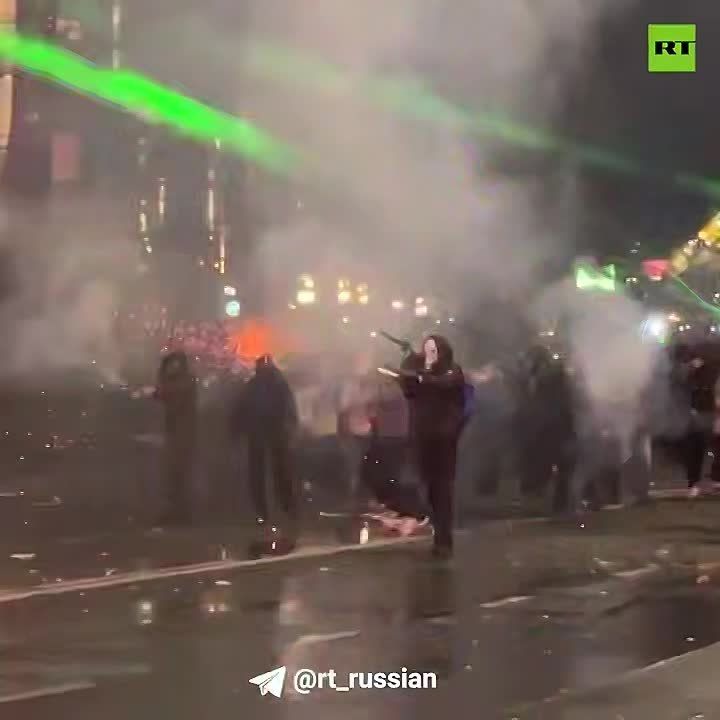 Евросоюз приостановил безвизовый режим для граждан Грузии с дипломатическими и со служебными паспортами