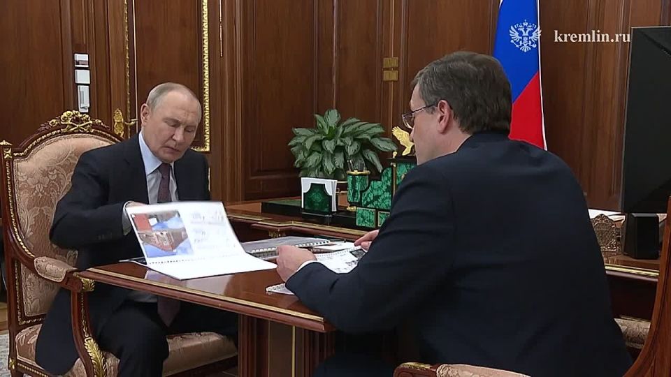 Владимир Путин провёл рабочую встречу с губернатором Нижегородской области Глебом Никитиным