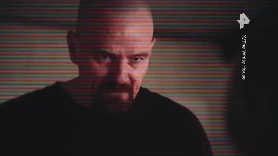 Губка Боб, "Макарена" и Железный человек: Белый дом выложил целую серию видео, иронизирующих над войной между США и Ираном, и наложил веселую музыку на видео ракетных атак