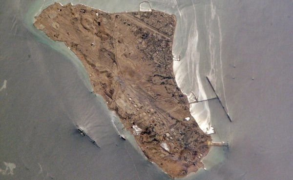 ��� � ������� ��������� ������ ��������� ������� ���� � ���������� ������, �������� Axios ������������� �������������