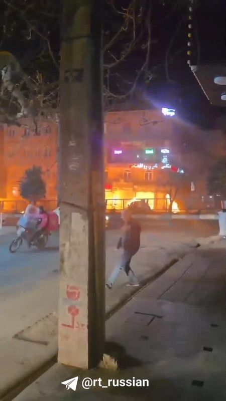 ������ ����� ����������� � ����, ������� � ������ �� �������� ������ � �������� ����� ������ ������� �� ��������� �������������� ����������