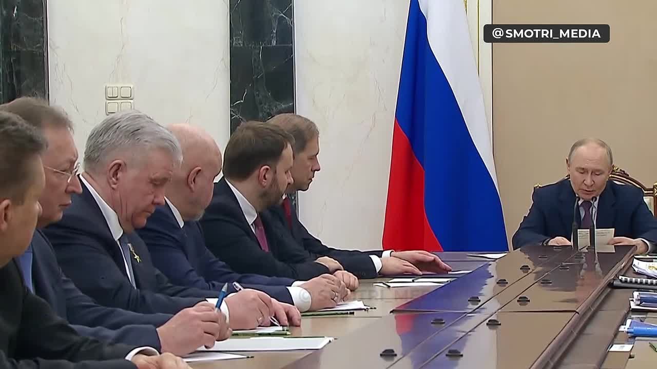 РФ не раз предупреждала, что попытки дестабилизировать ситуацию на Ближнем Востоке поднимут цены на нефть и газ — Путин