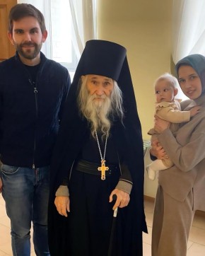 Роман Голованов: Уже год батюшка на Небесах