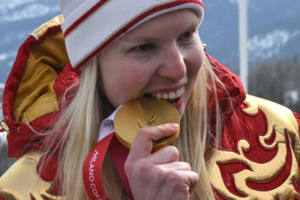 Путин радуется со всей страной блистательному выступлению российских паралимпийцев в Италии, заявил Песков